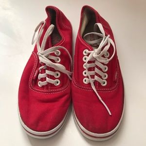 Vans Women’s Authentic Lo Pro Casual Sneakers
